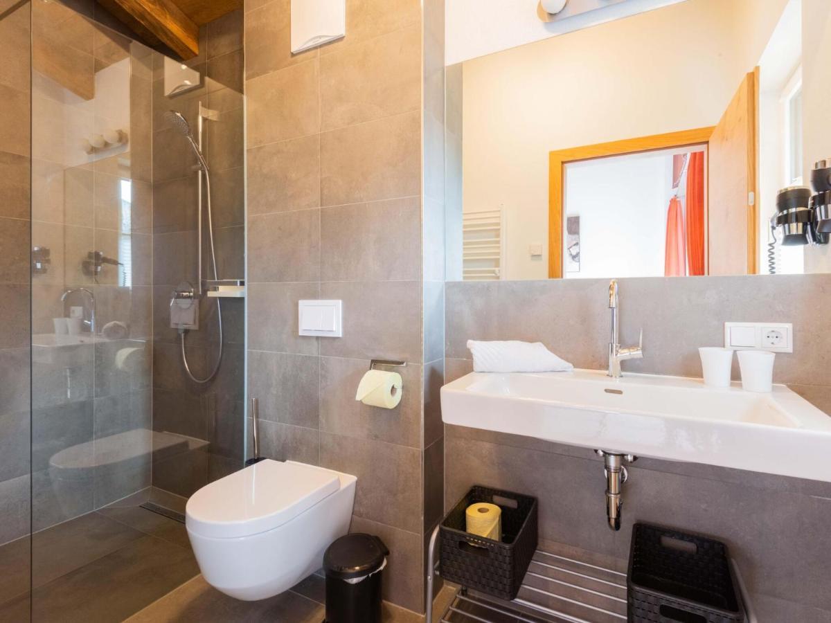 נידרנסיל Fantastic Chalet With Sauna מראה חיצוני תמונה